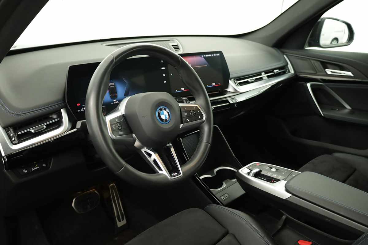 bmw-x1-2025-hibrido-a-gasolina-1499cc