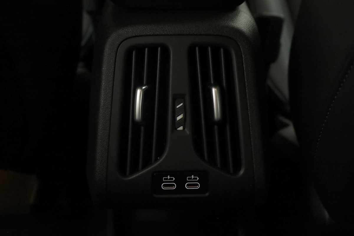 bmw-x1-2025-hibrido-a-gasolina-1499cc