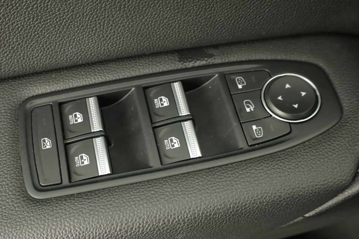 renault-captur-2024-gasolina-999cc