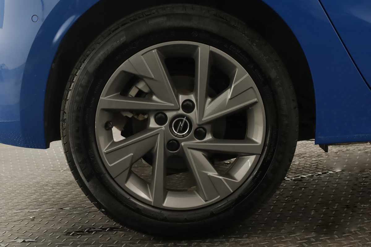 opel-corsa-2025-gasolina-1199cc