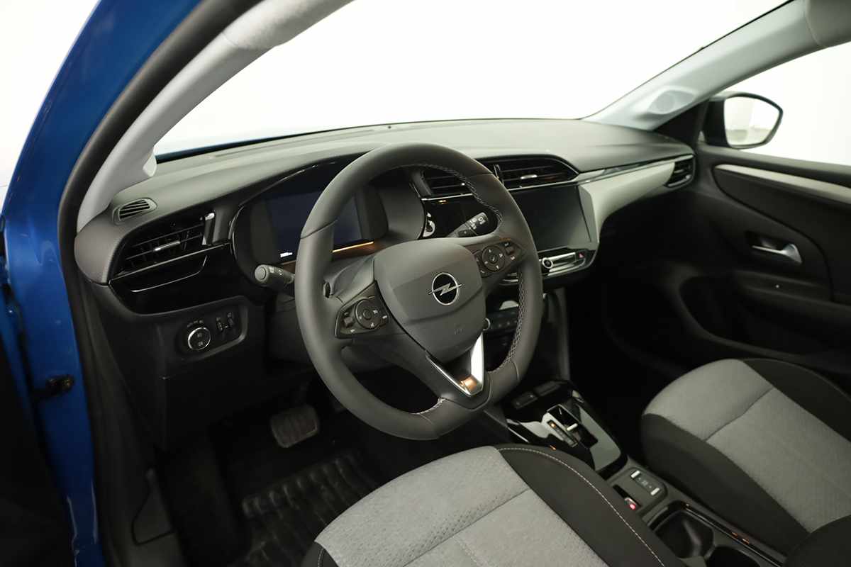 opel-corsa-2025-gasolina-1199cc