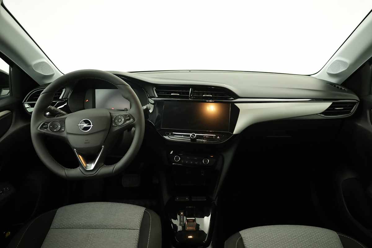 opel-corsa-2025-gasolina-1199cc