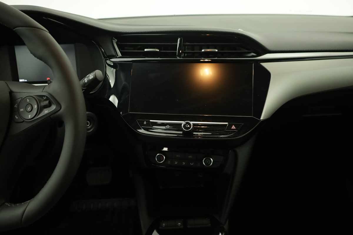 opel-corsa-2025-gasolina-1199cc