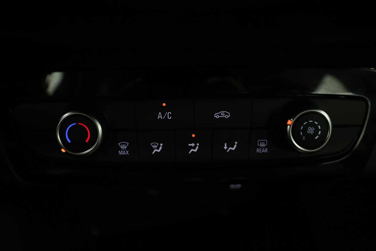 opel-corsa-2025-gasolina-1199cc
