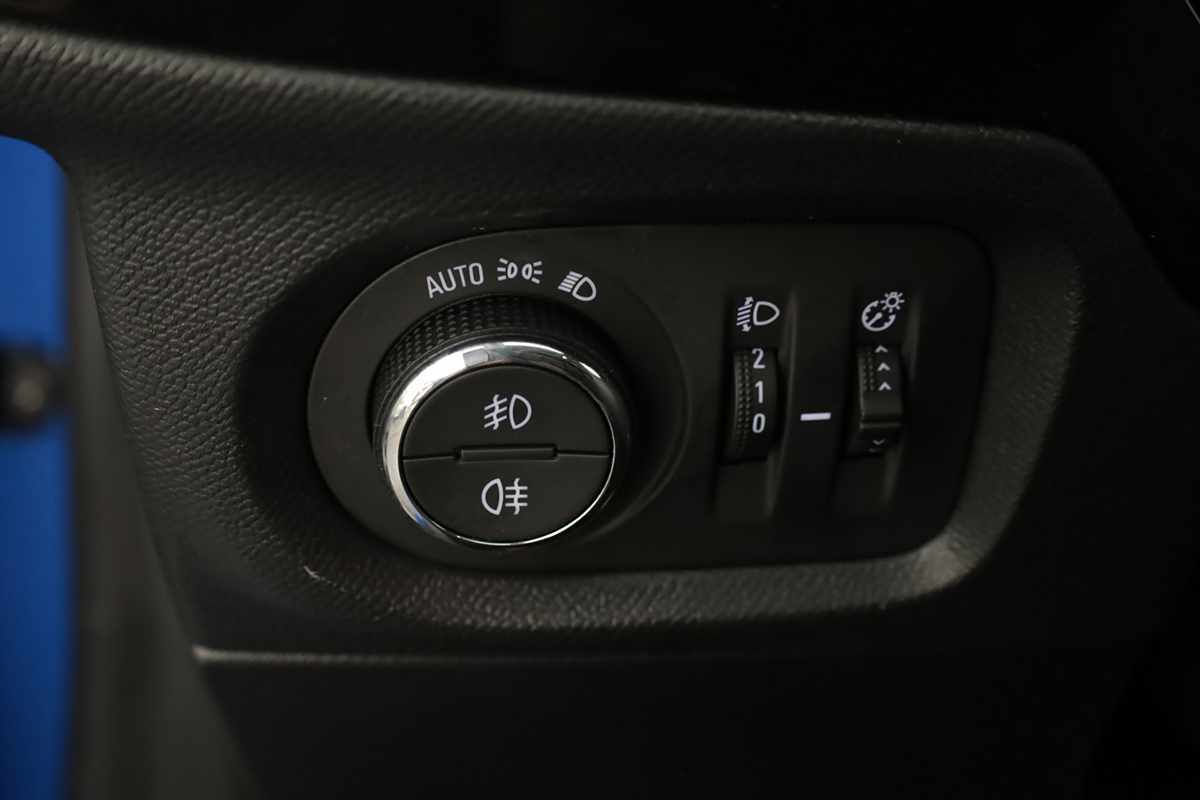 opel-corsa-2025-gasolina-1199cc