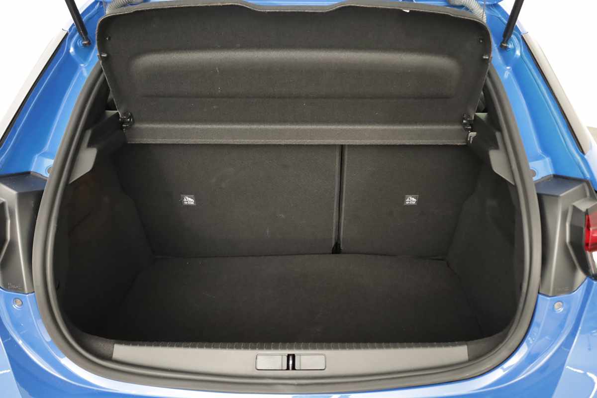 opel-corsa-2025-gasolina-1199cc