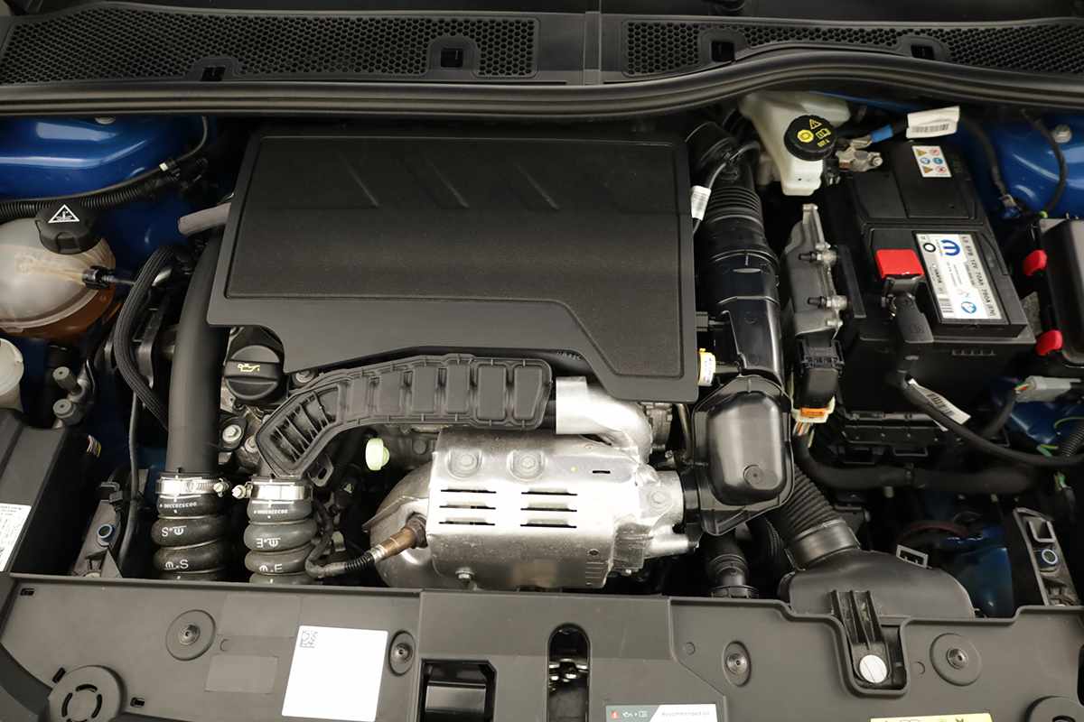 opel-corsa-2025-gasolina-1199cc