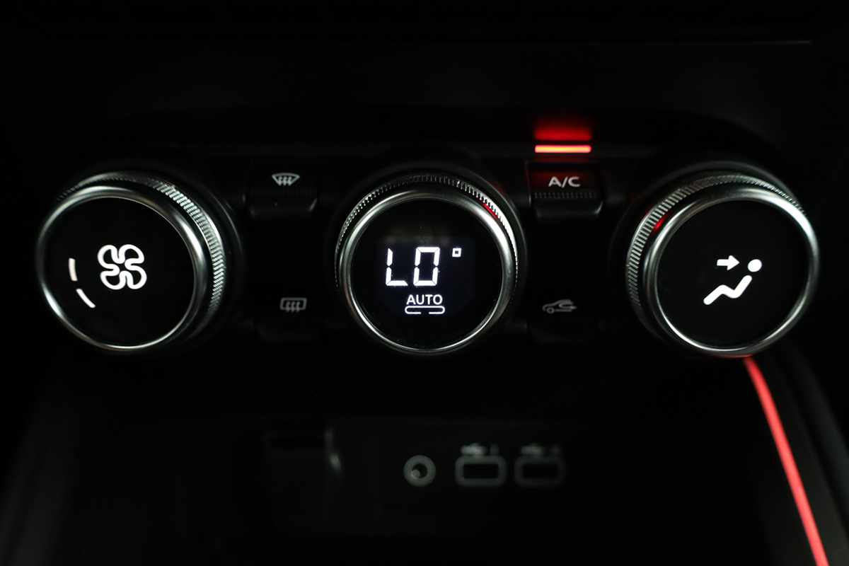 renault-clio-2024-gpl-999cc