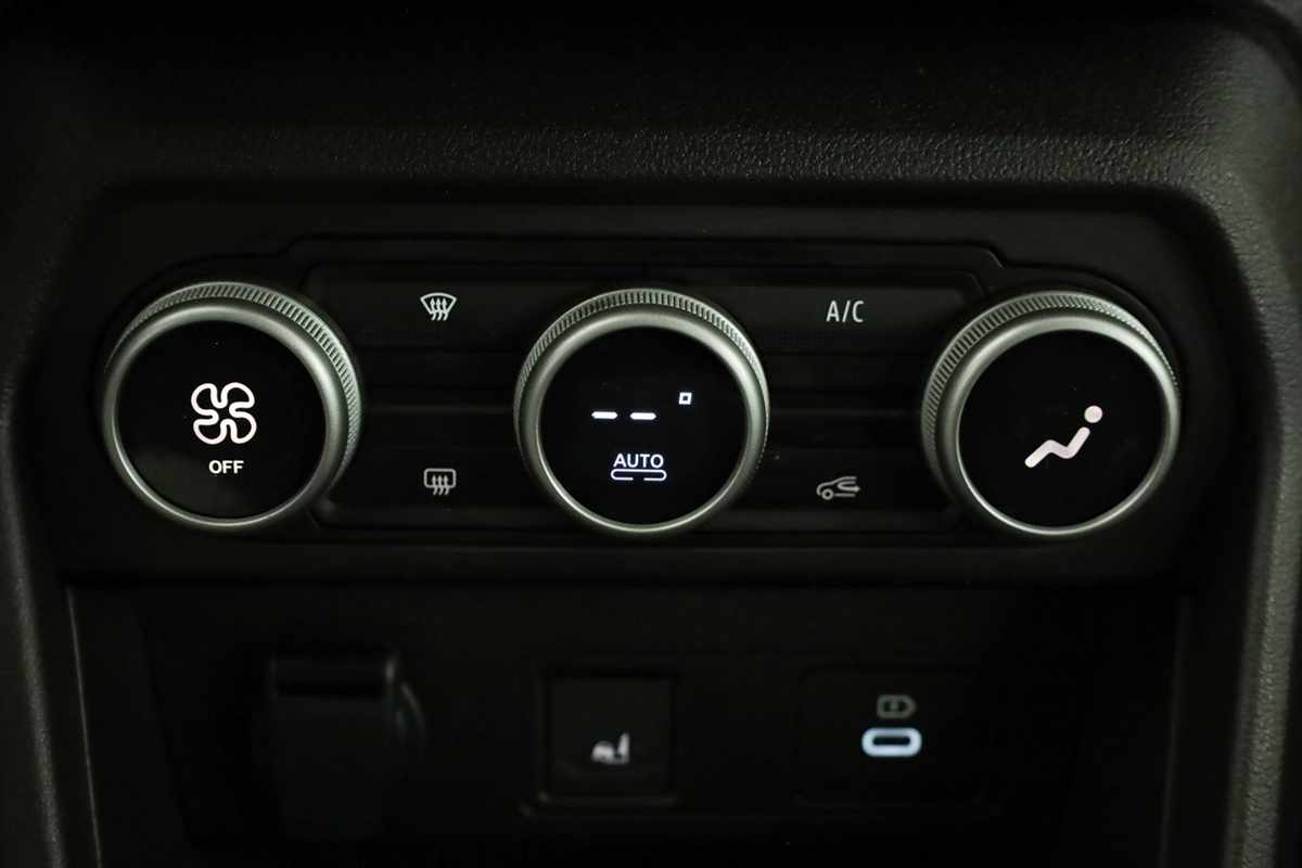dacia-sandero-2024-gpl-999cc
