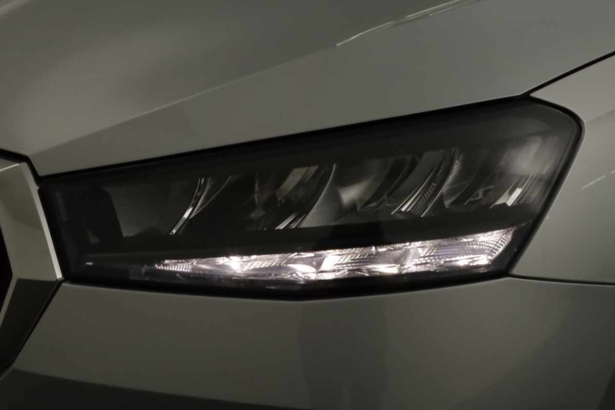 skoda-fabia-2025-gasolina-999cc