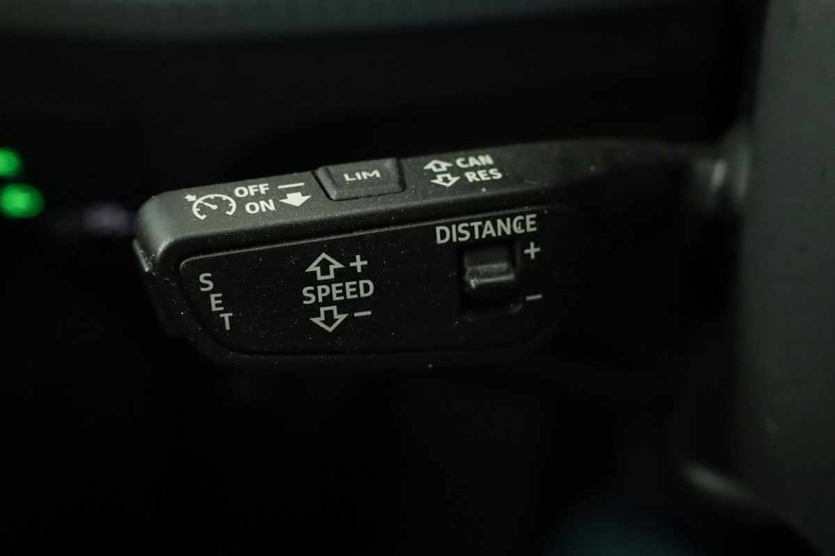 audi-q2-2023-gasolina-1498cc