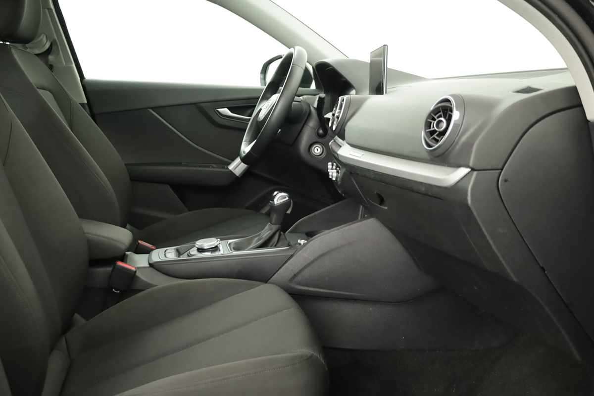 audi-q2-2023-gasolina-1498cc