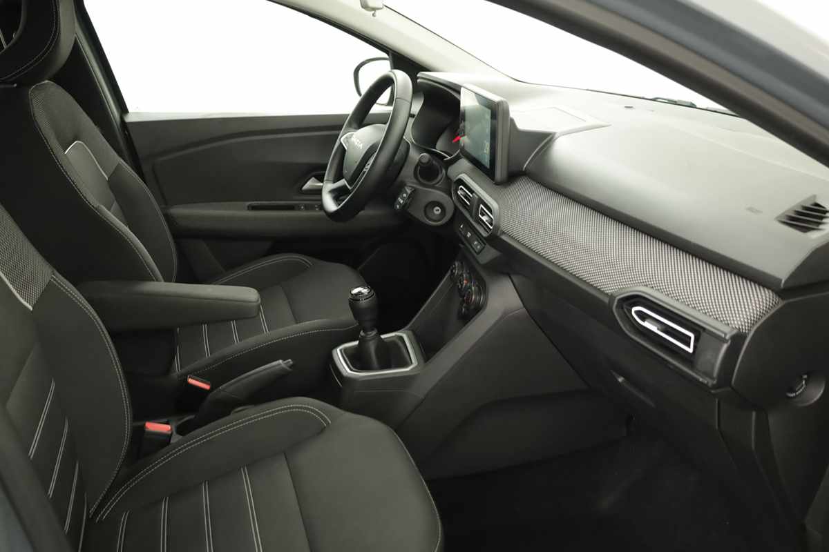 dacia-sandero-2024-gpl-999cc