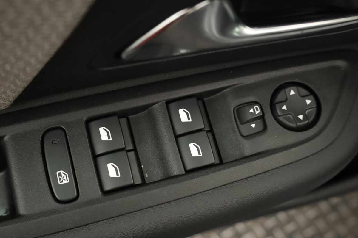 citroen-c4-2024-gasolina-1199cc