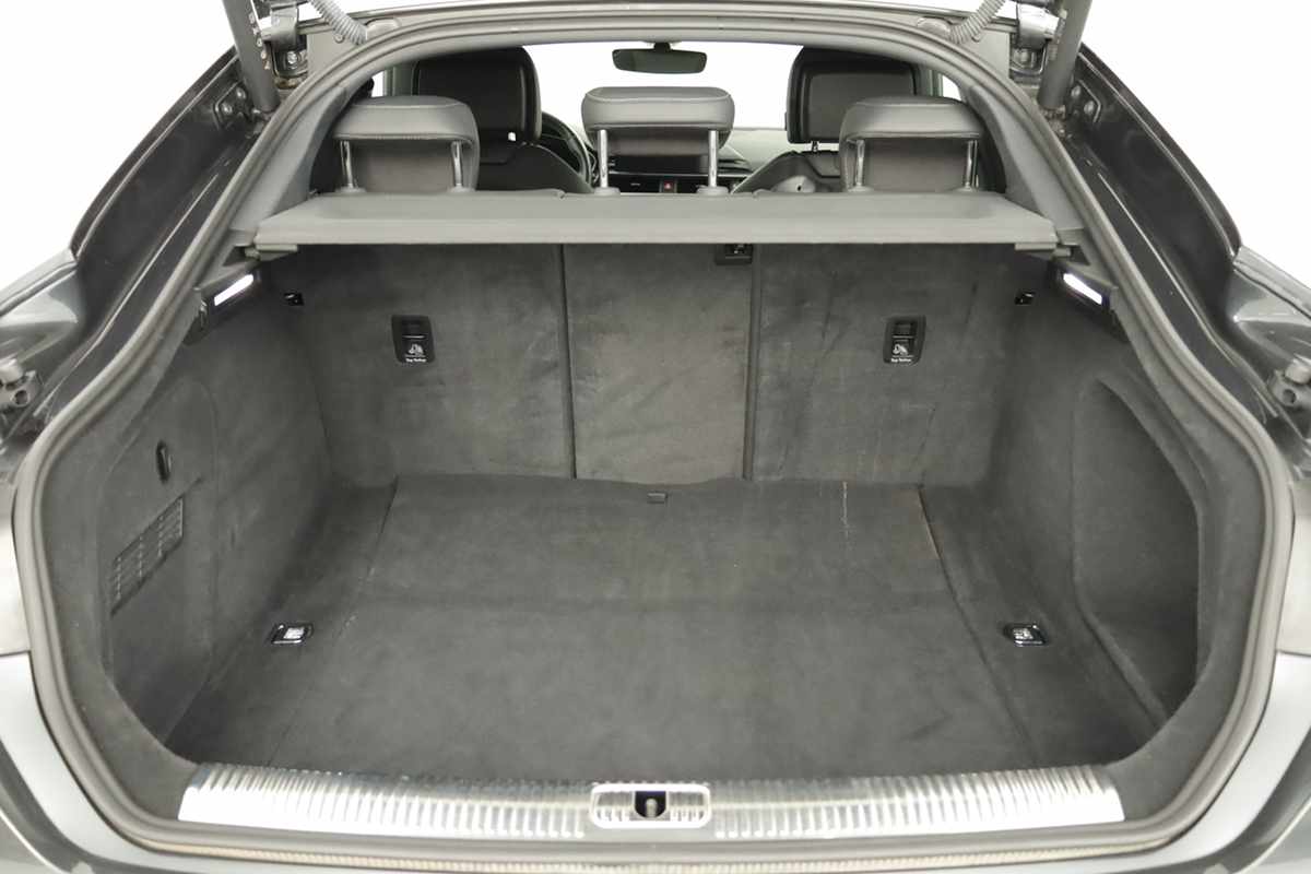 audi-a5-sportback-2023-diesel-1968cc