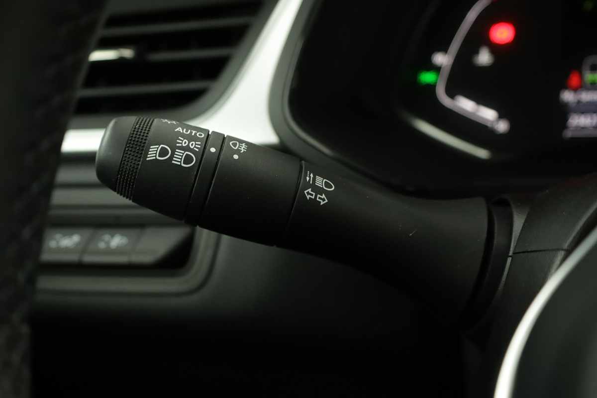 renault-captur-2023-gpl-999cc