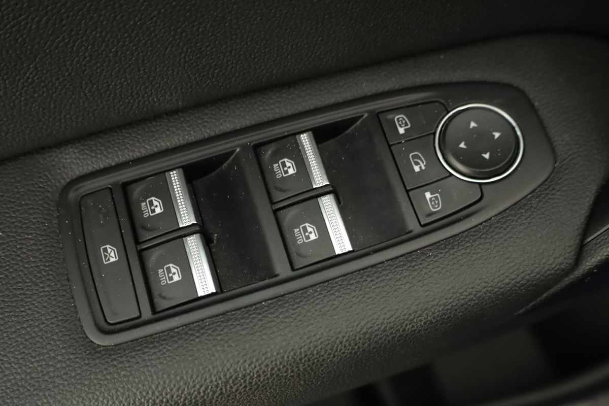 renault-captur-2023-gpl-999cc