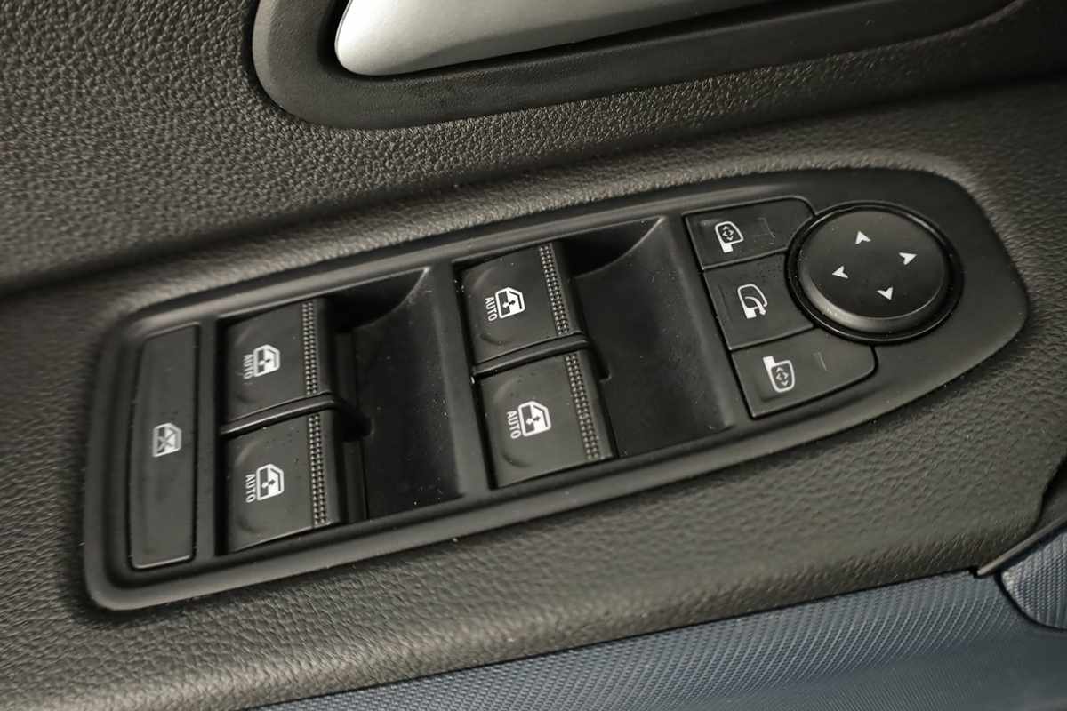 dacia-duster-2025-gasolina-999cc