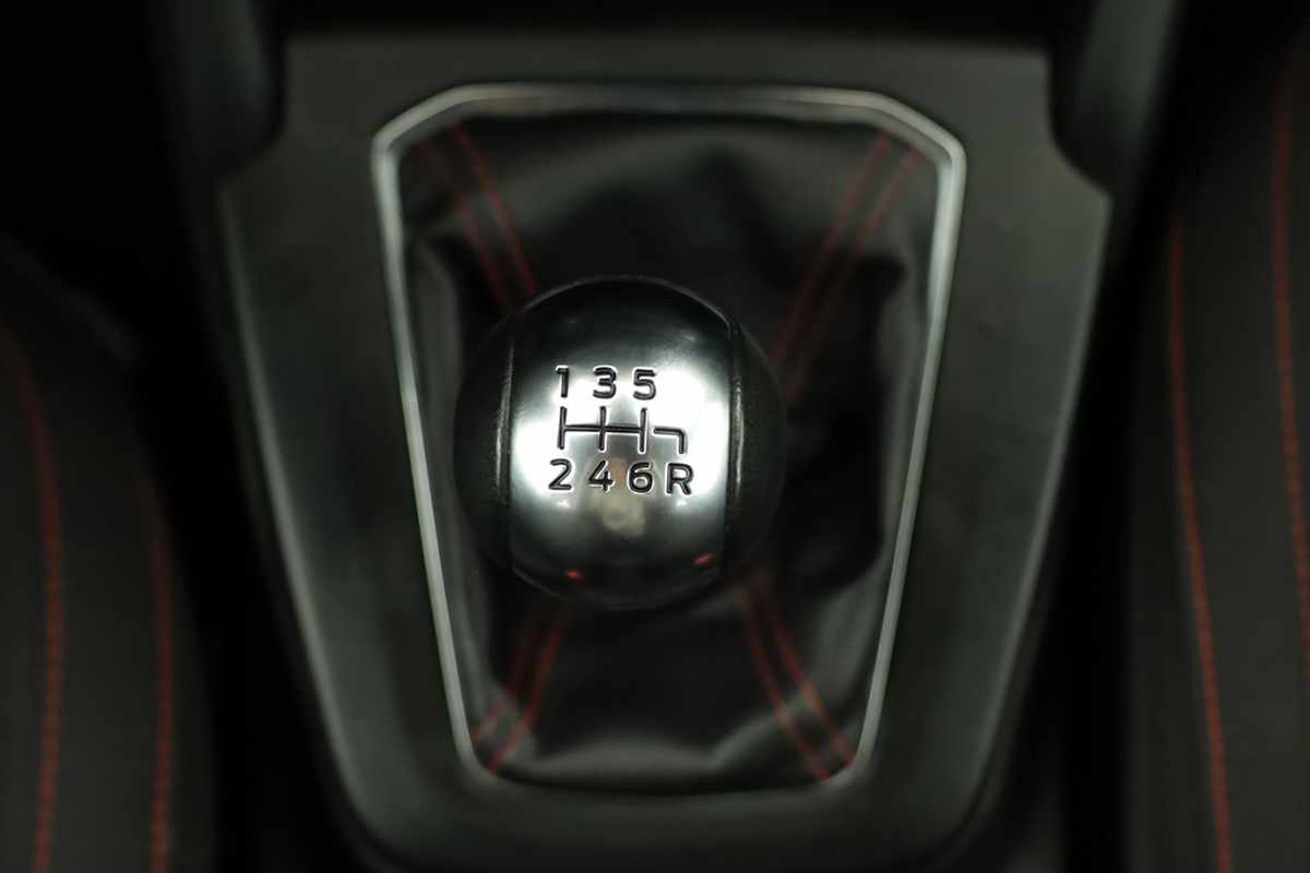 ford-focus-2024-gasolina-998cc