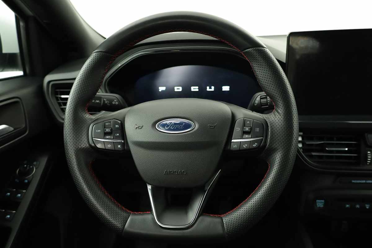 ford-focus-2024-gasolina-998cc