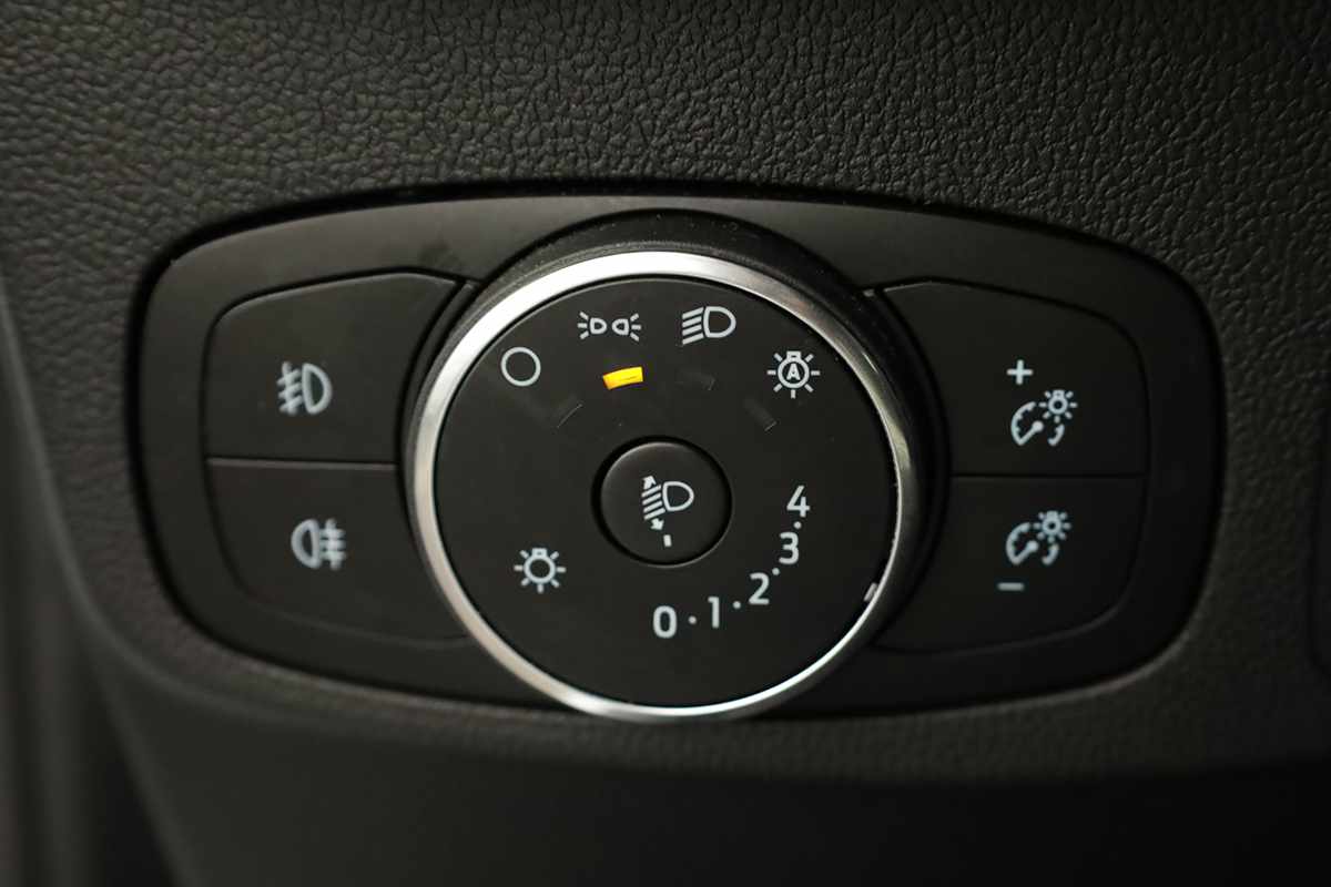 ford-focus-2024-gasolina-998cc