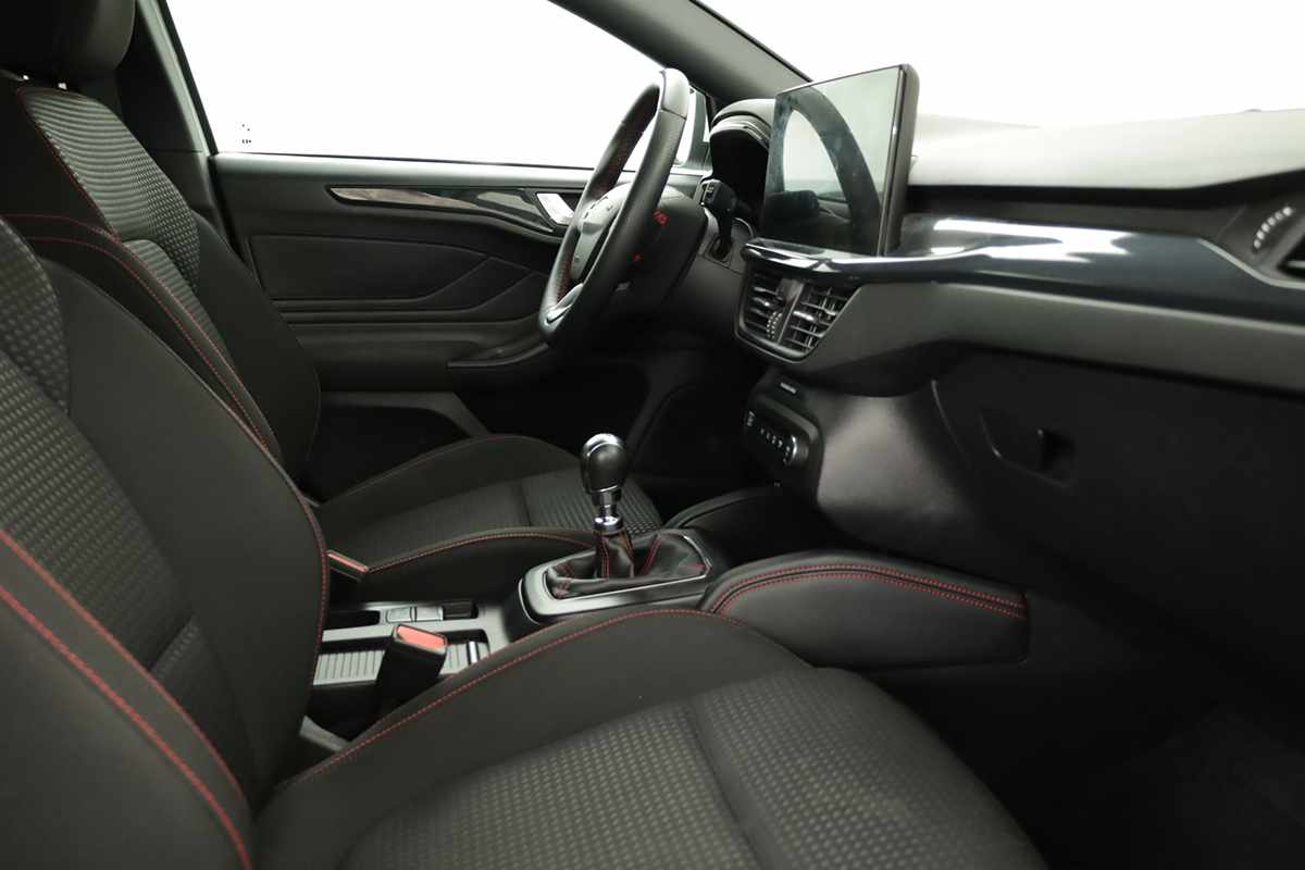 ford-focus-2024-gasolina-998cc