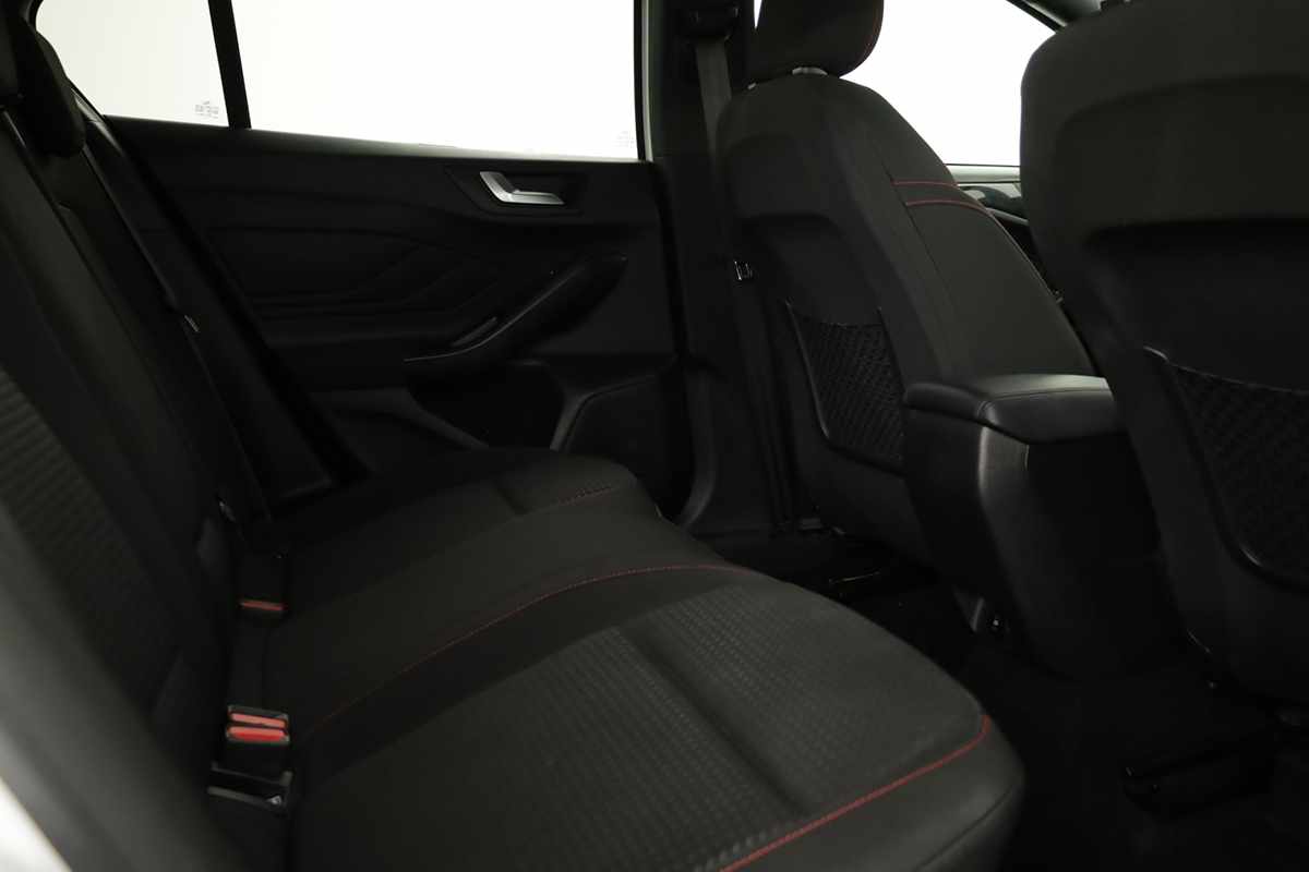 ford-focus-2024-gasolina-998cc