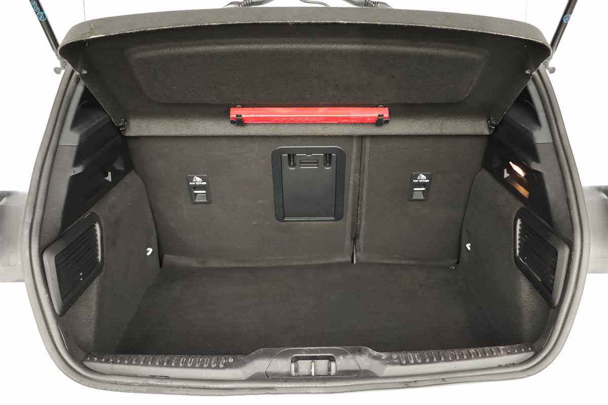 ford-focus-2024-gasolina-998cc