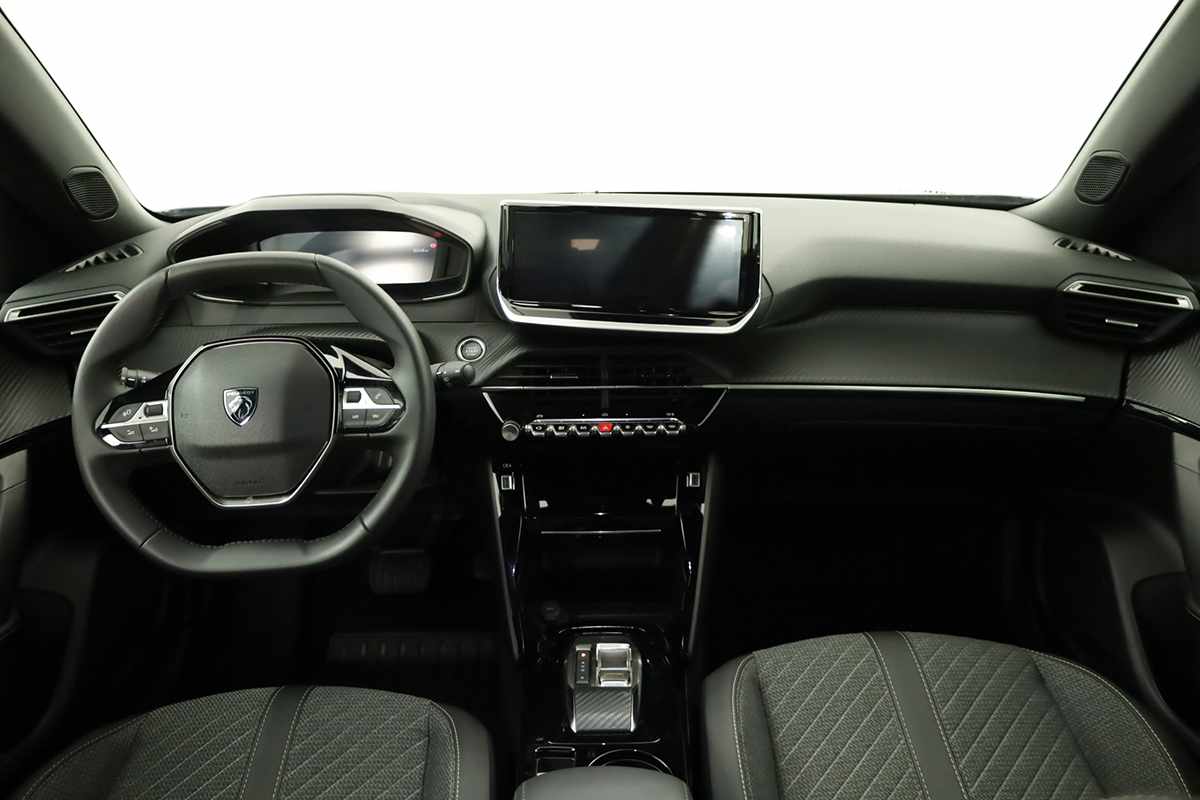 peugeot-e-2008-2025-eletrico-0cc