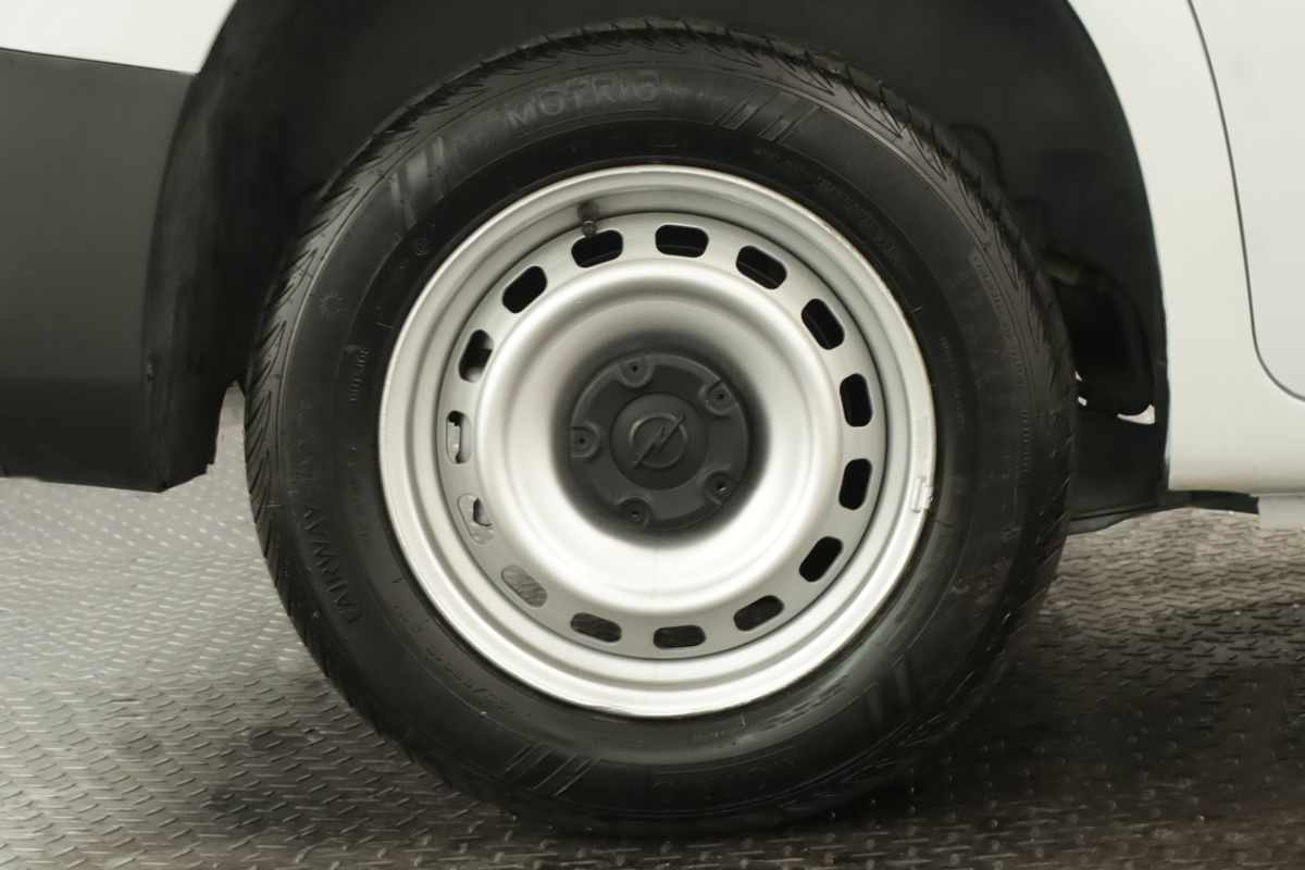 opel-combo-2023-diesel-1499cc