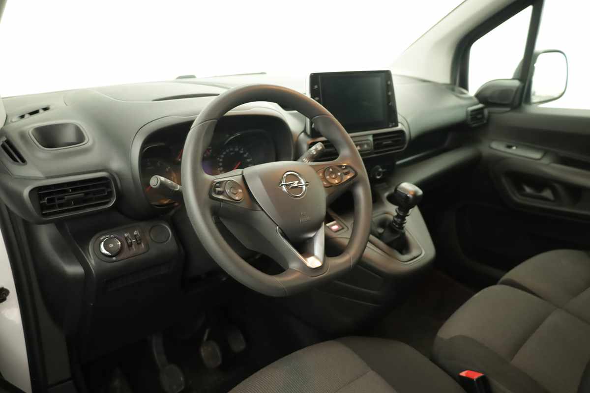 opel-combo-2023-diesel-1499cc