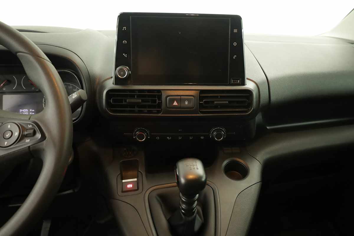 opel-combo-2023-diesel-1499cc