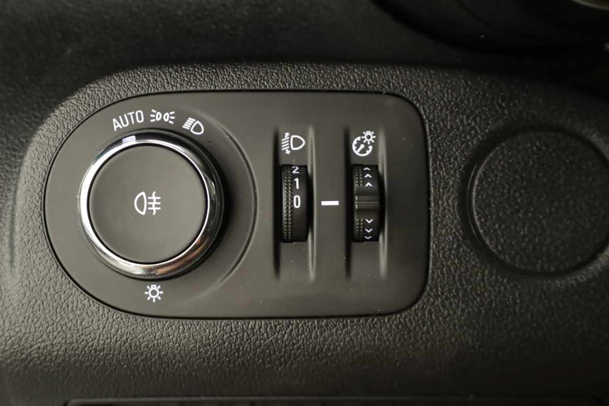 opel-combo-2023-diesel-1499cc
