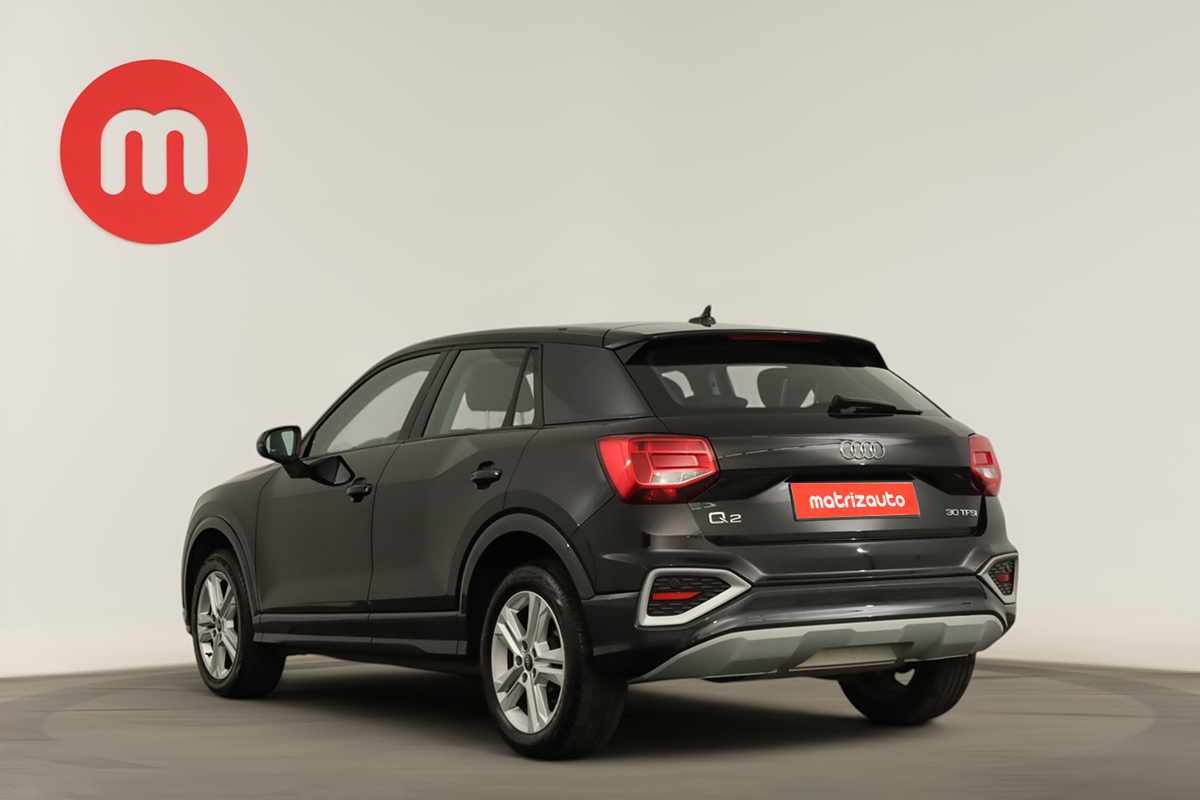 audi-q2-2025-gasolina-999cc