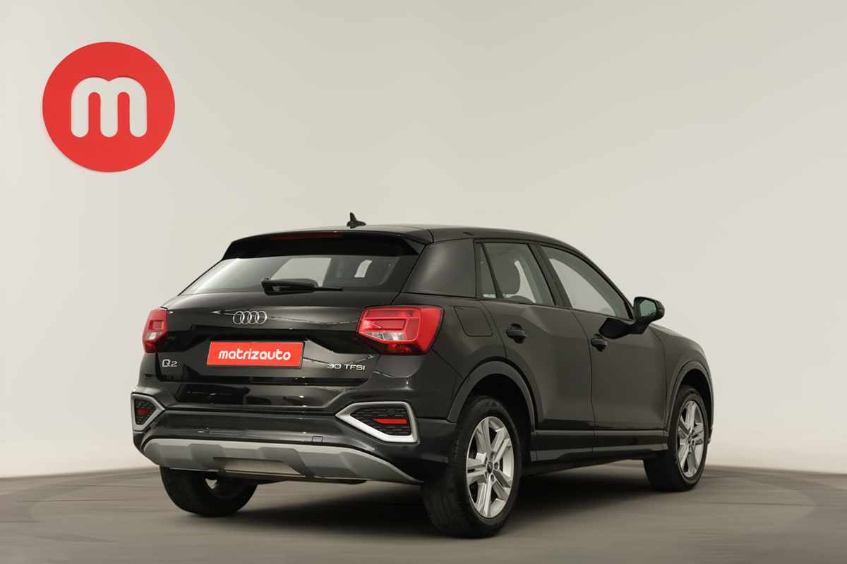 audi-q2-2025-gasolina-999cc
