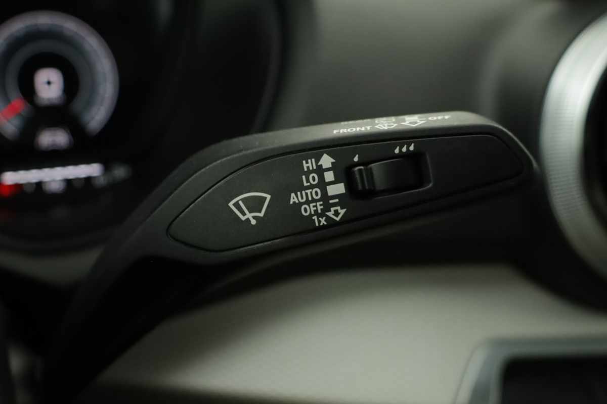 audi-q2-2025-gasolina-999cc