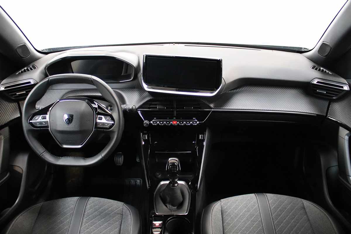 peugeot-2008-2024-gasolina-1199cc