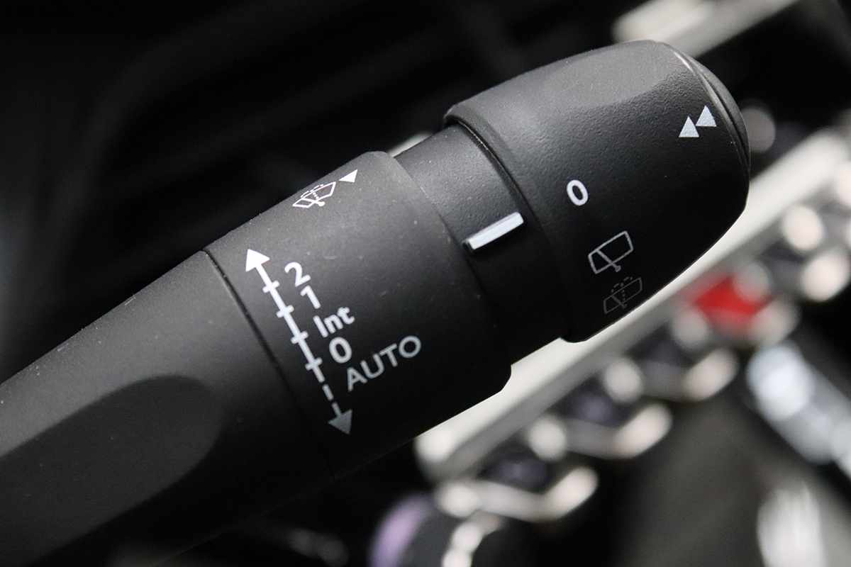 peugeot-2008-2024-gasolina-1199cc