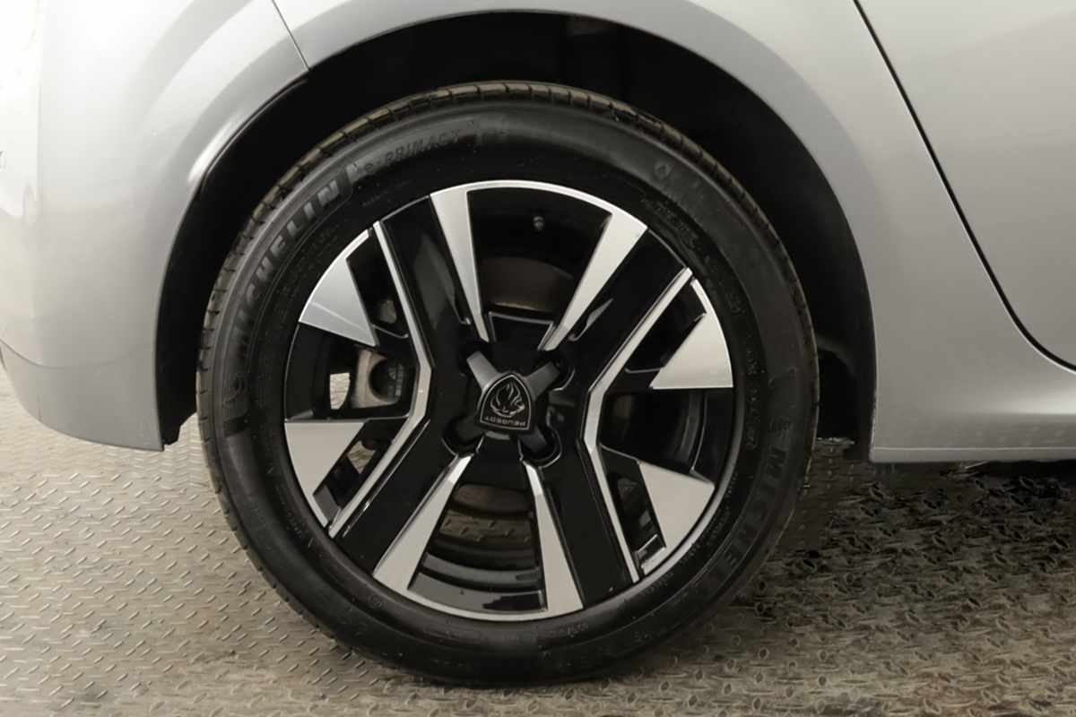 peugeot-e-208-2025-eletrico-0cc