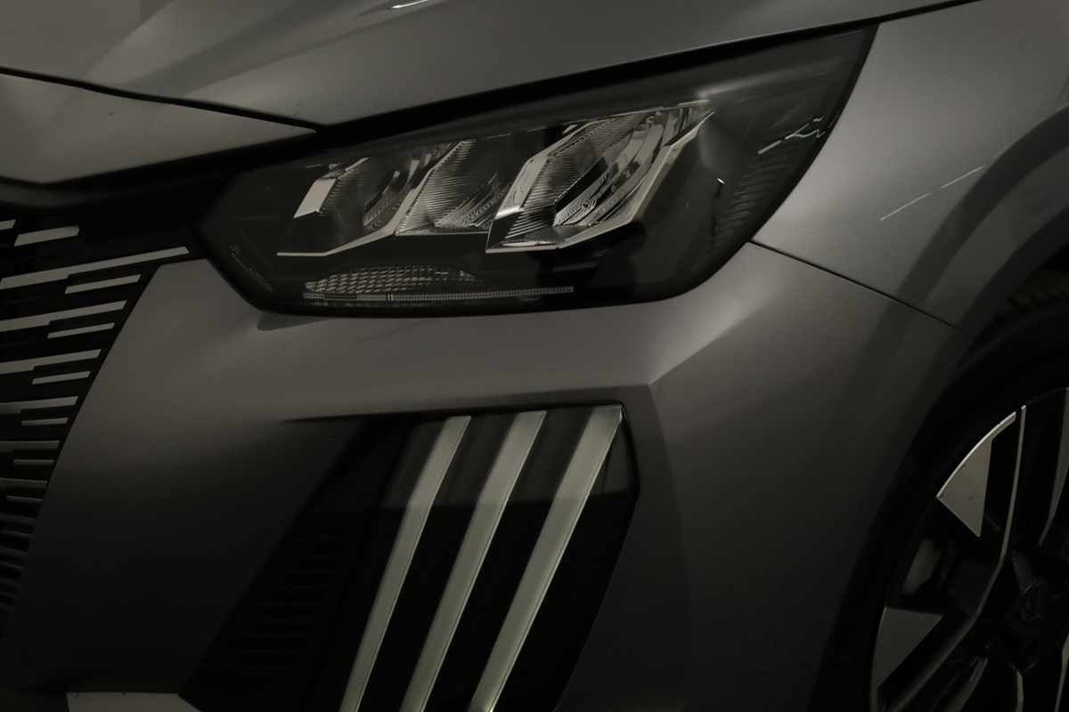 peugeot-e-208-2025-eletrico-0cc