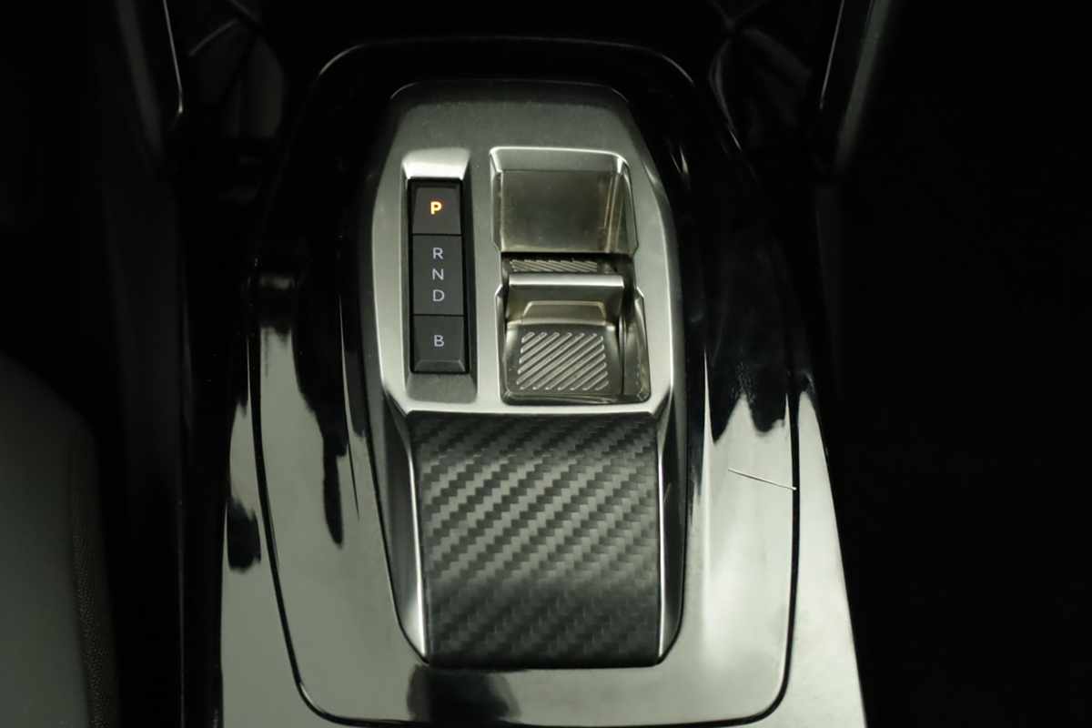peugeot-e-208-2025-eletrico-0cc