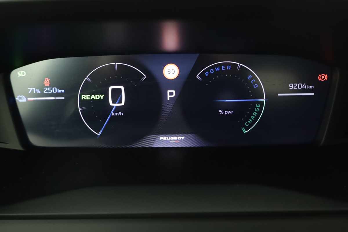 peugeot-e-208-2025-eletrico-0cc