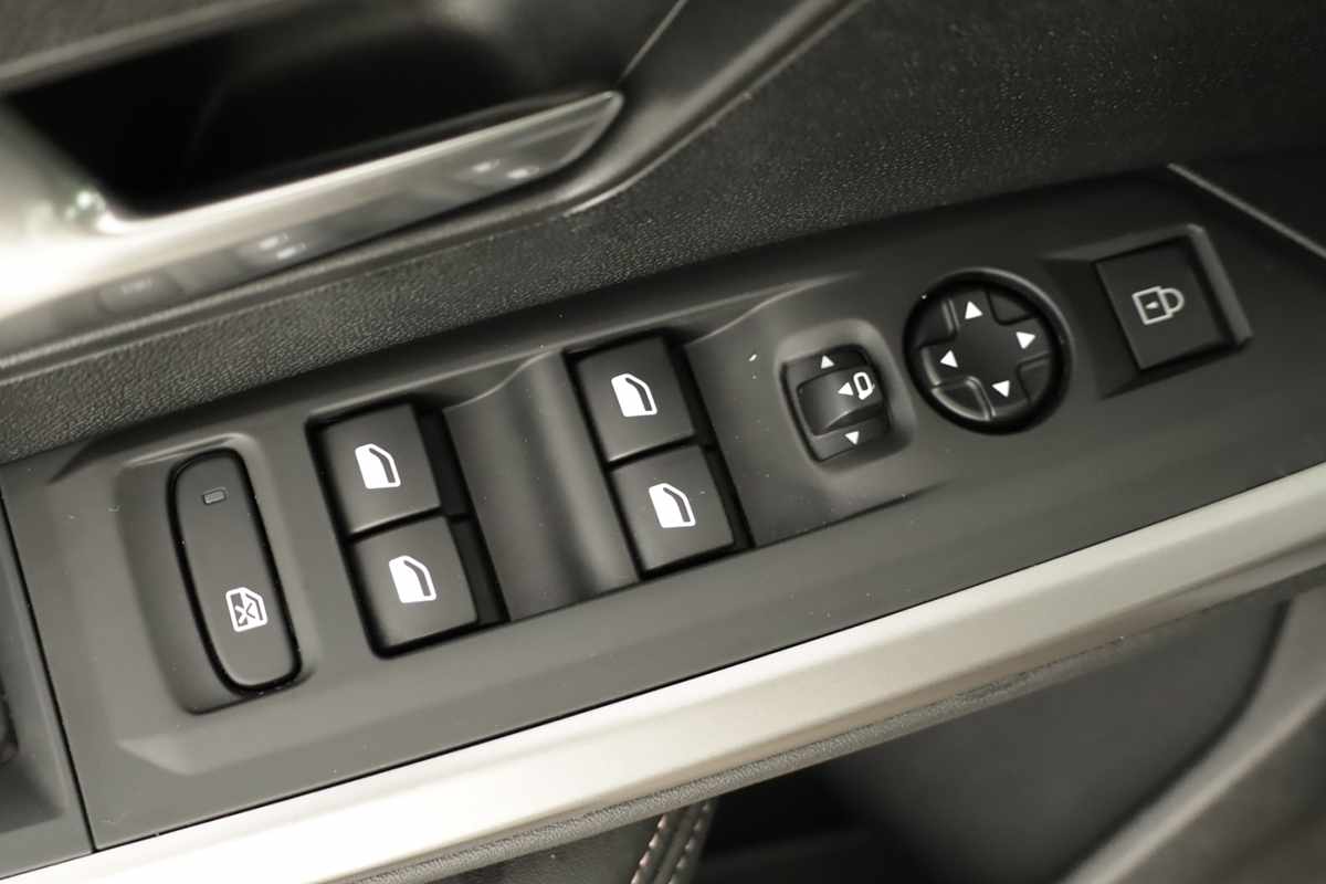 peugeot-3008-2025-gasolina-1199cc