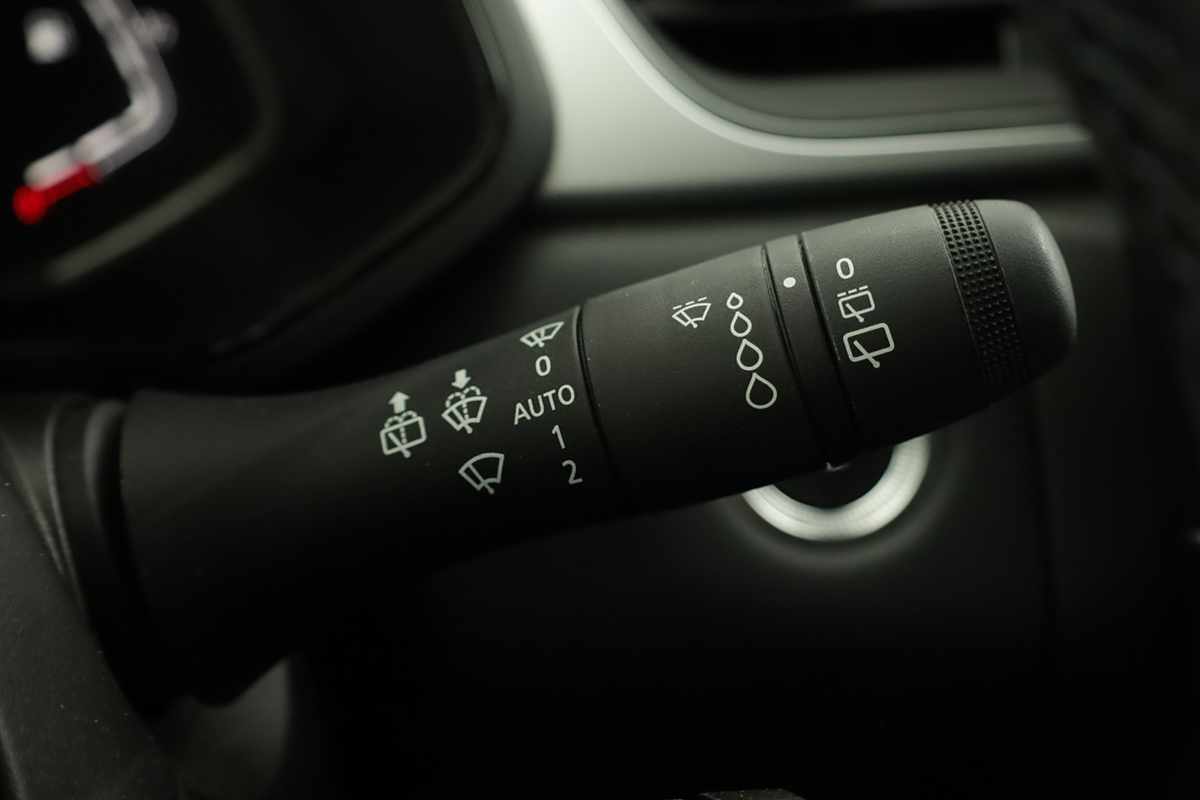 renault-captur-2024-gpl-999cc