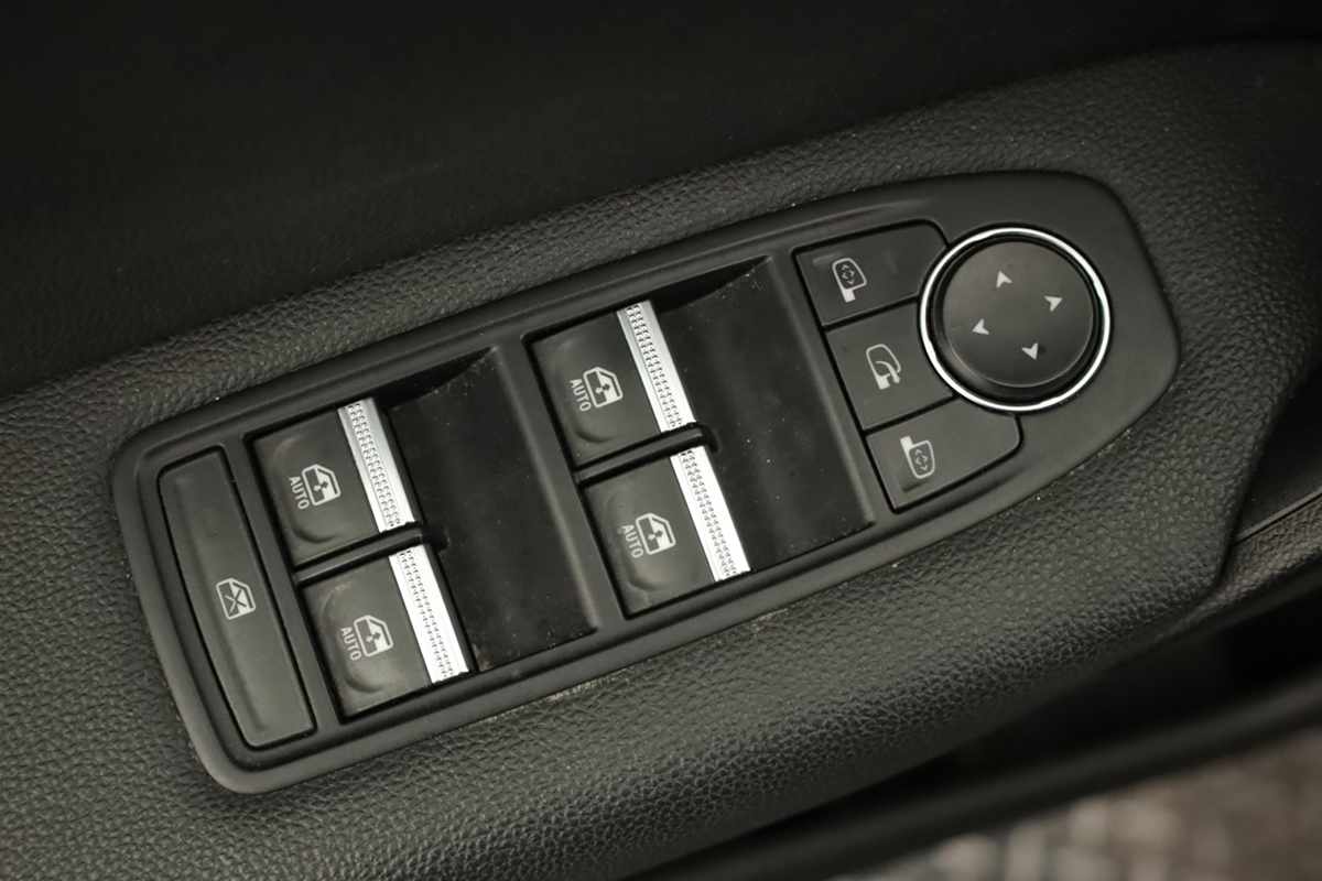 renault-captur-2024-gpl-999cc