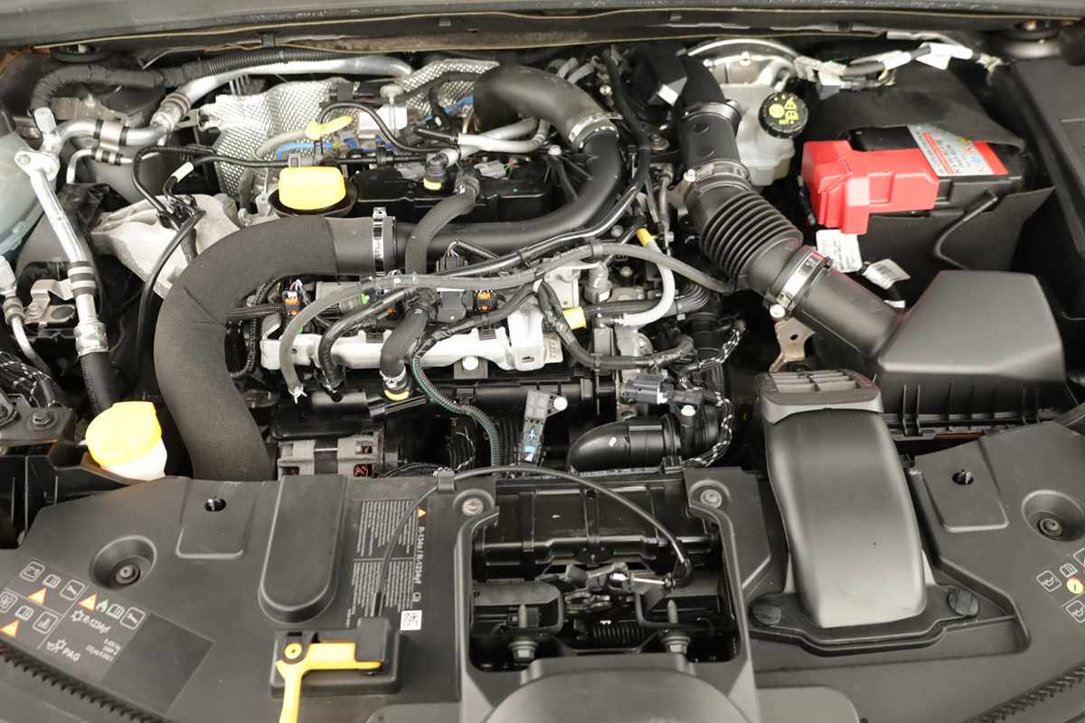 renault-captur-2024-gpl-999cc