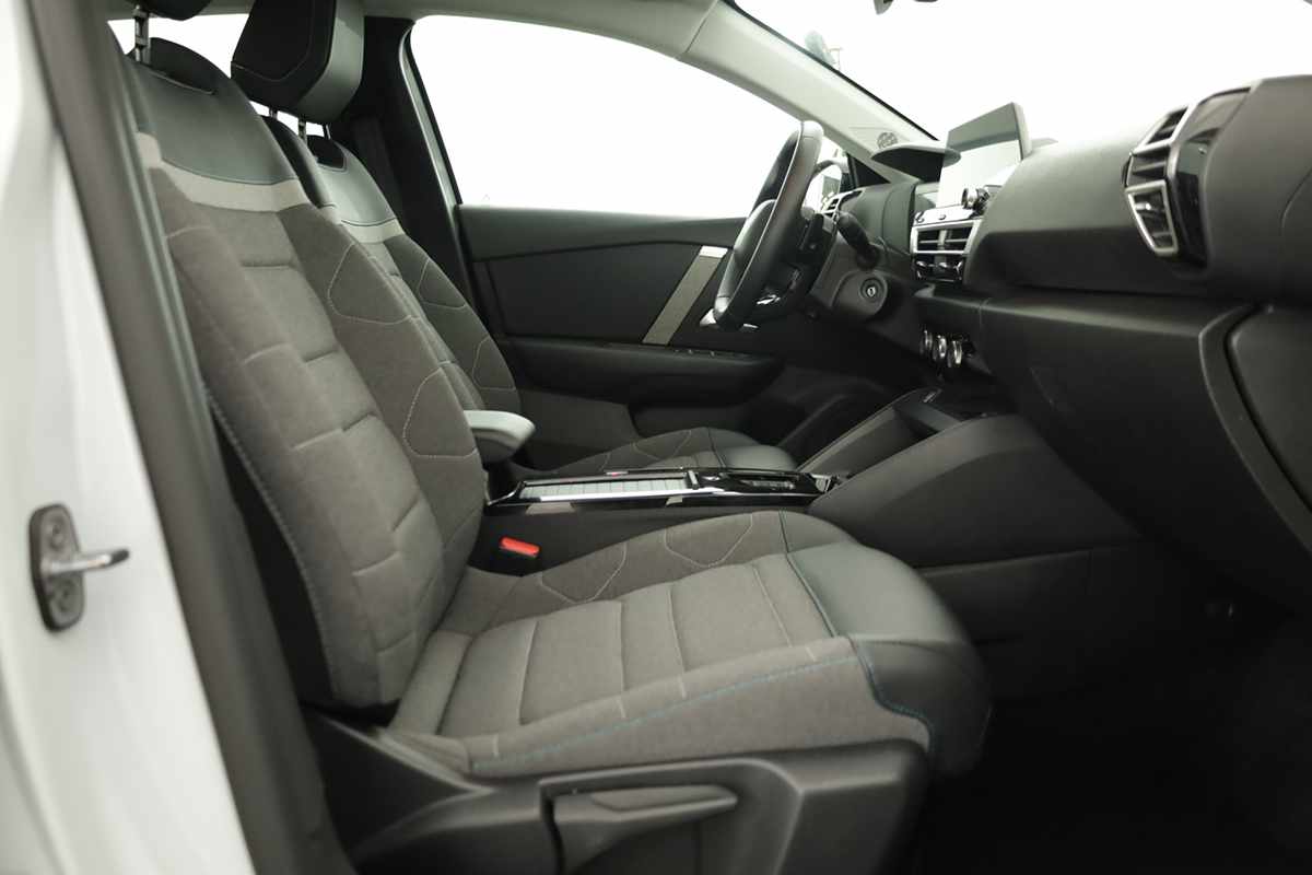 citroen-c4-2024-gasolina-1199cc