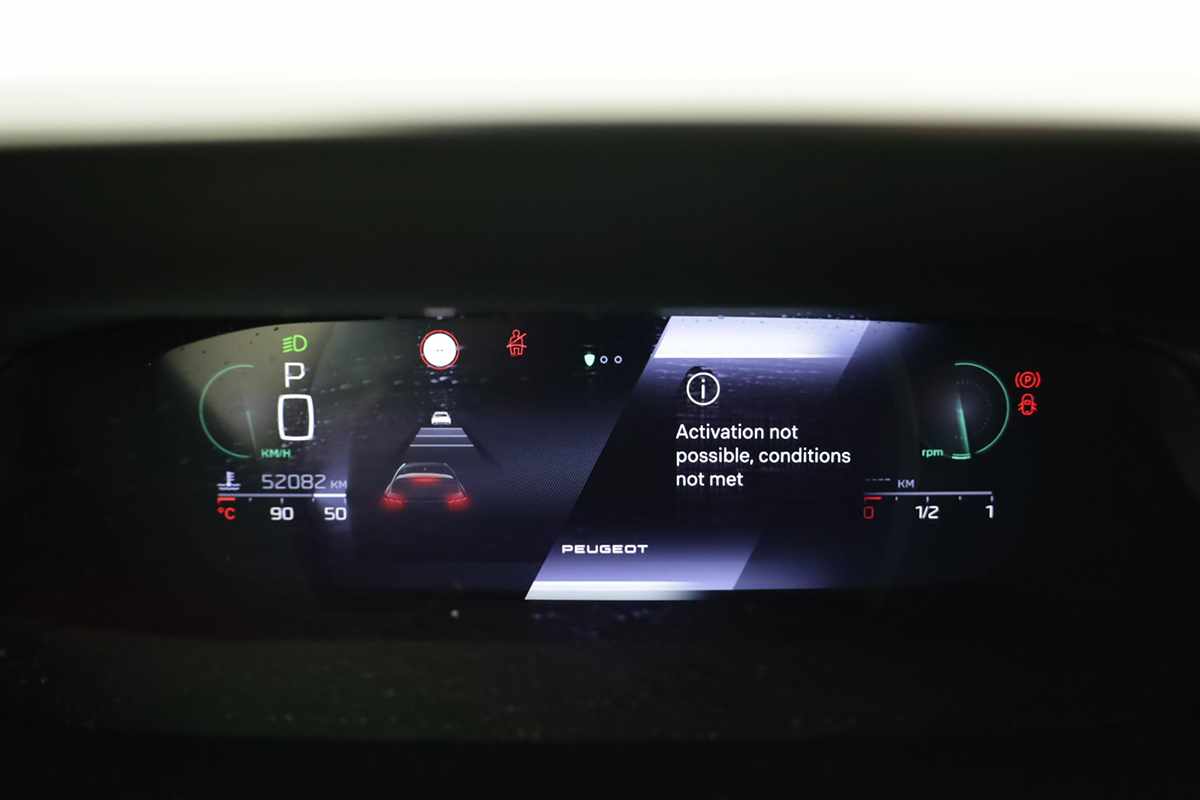 peugeot-308-2024-gasolina-1199cc