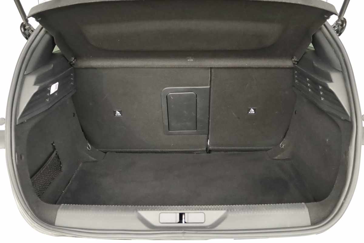 peugeot-308-2024-gasolina-1199cc