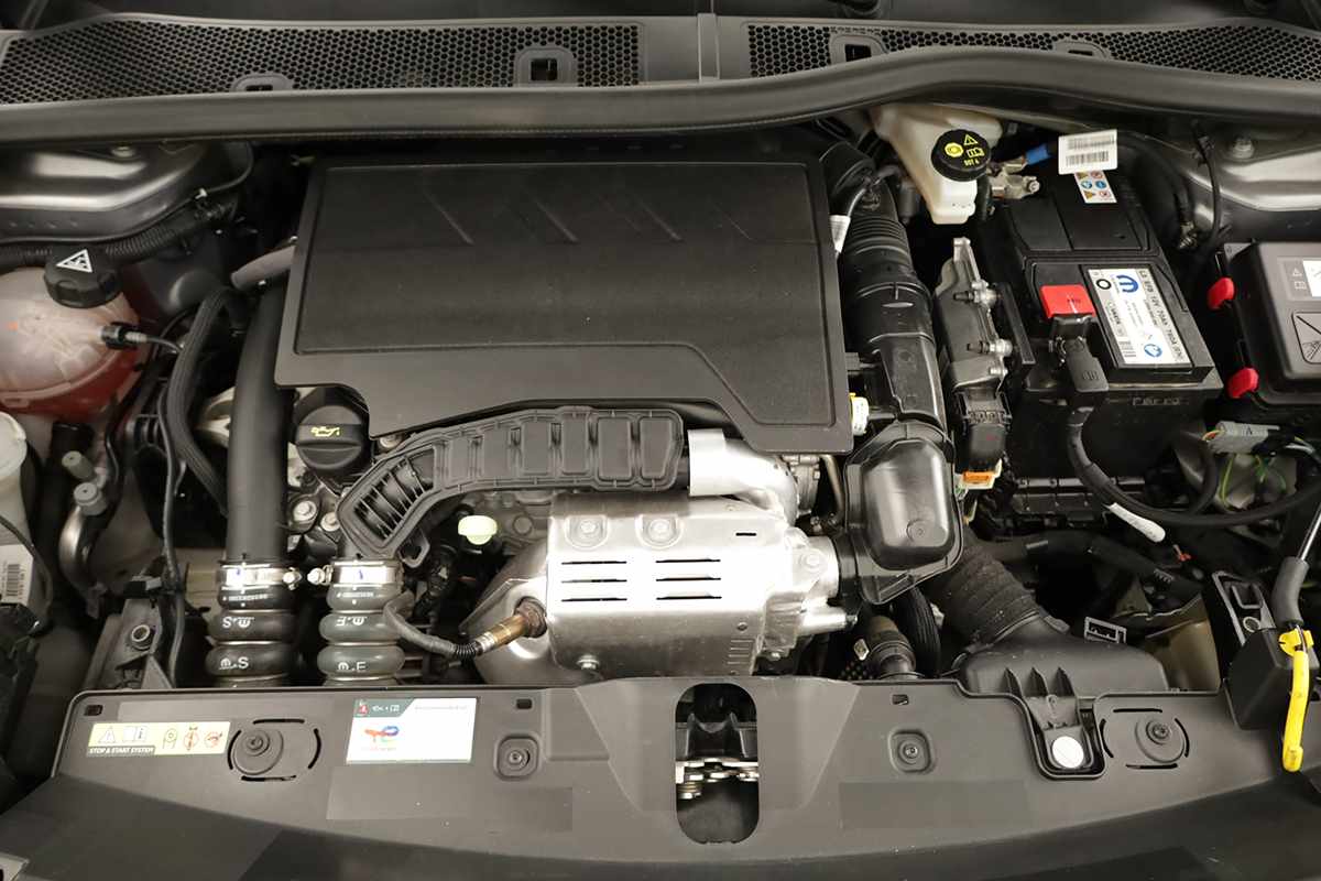 peugeot-2008-2025-gasolina-1199cc